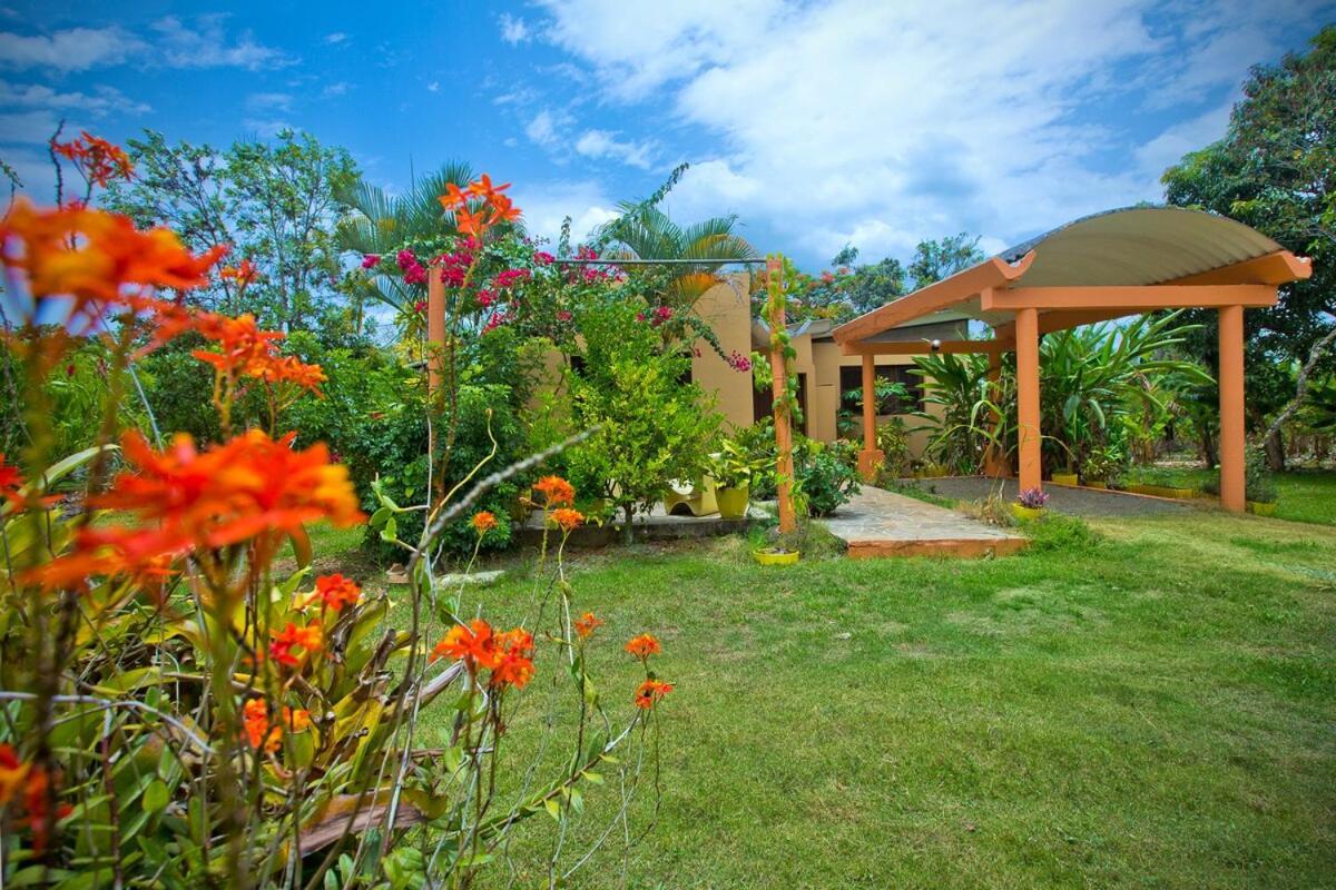 Villa Anacahuita, Limonal Харабакоа Екстериор снимка