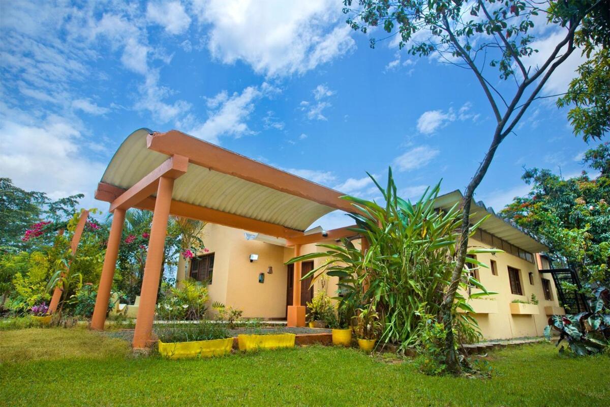 Villa Anacahuita, Limonal Харабакоа Екстериор снимка