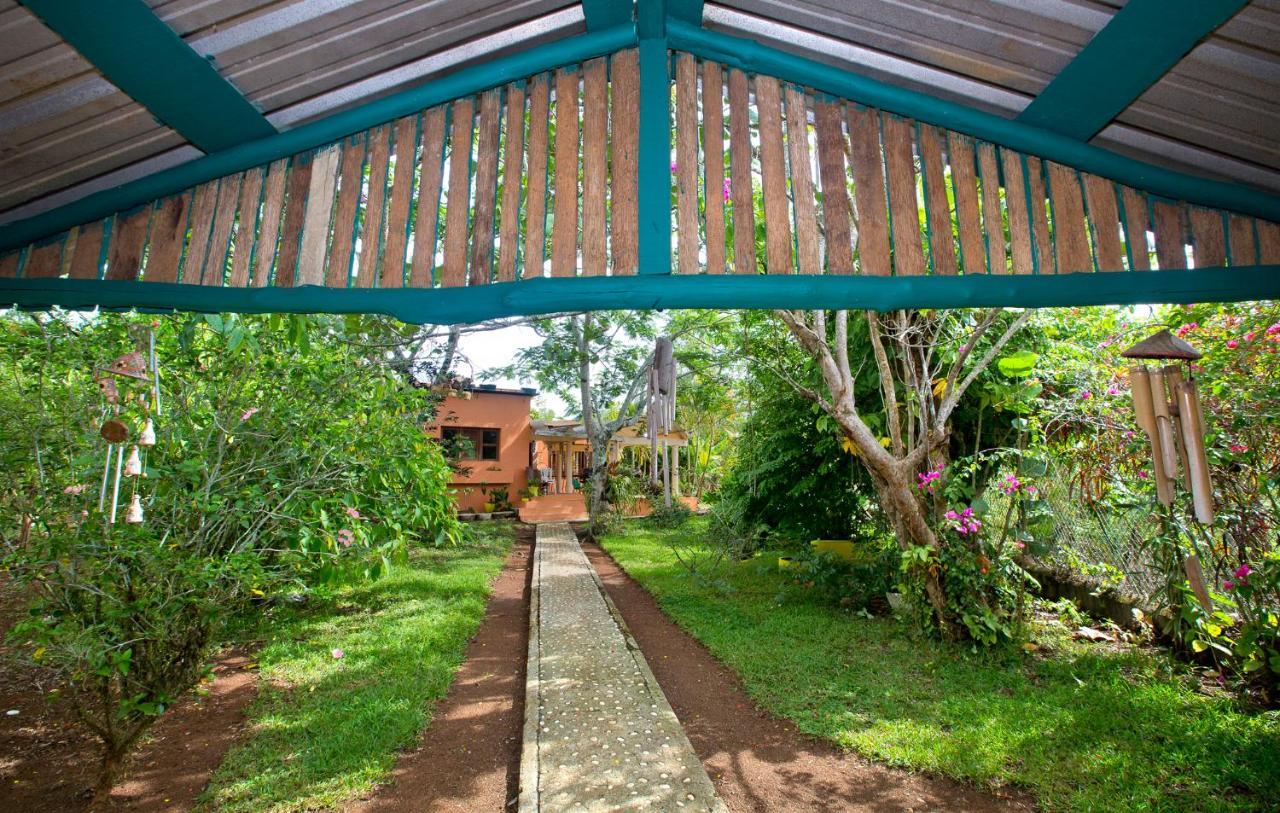 Villa Anacahuita, Limonal Харабакоа Екстериор снимка